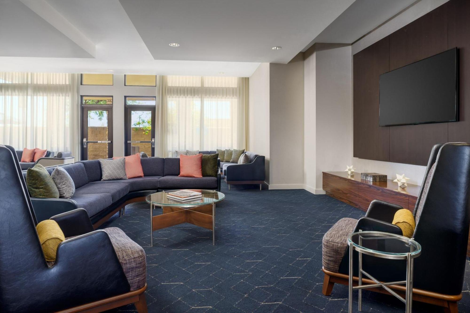 Courtyard By Marriott Phoenix Mesa Gateway Airport Eksteriør bilde