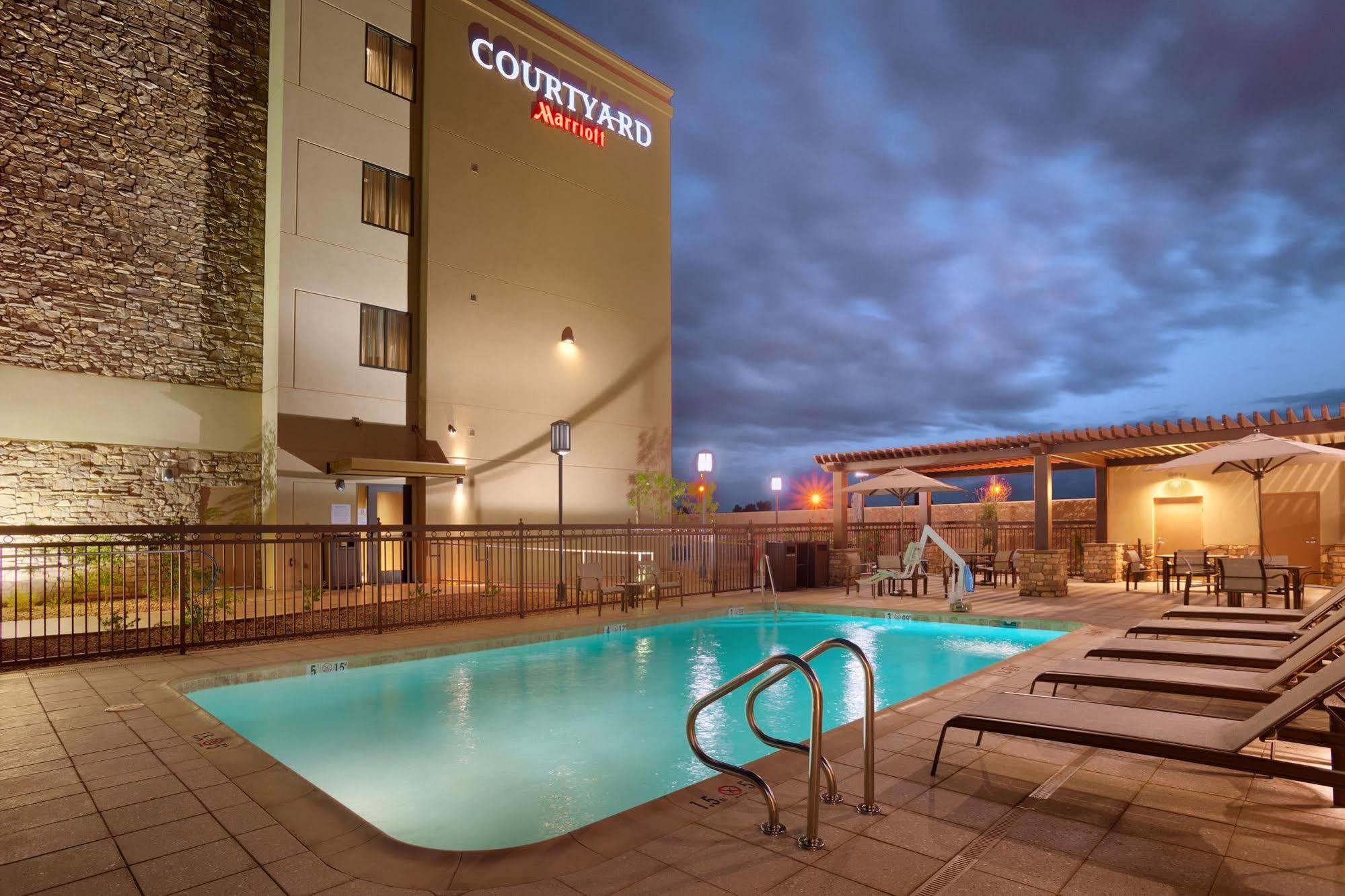 Courtyard By Marriott Phoenix Mesa Gateway Airport Eksteriør bilde
